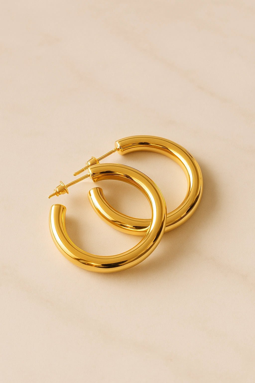 Argollas Clásicas Gruesas G - ZAFFI joyas