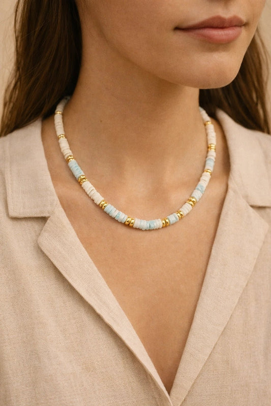 Collar Ayax Blanco celeste y Dorado - ZAFFI joyas