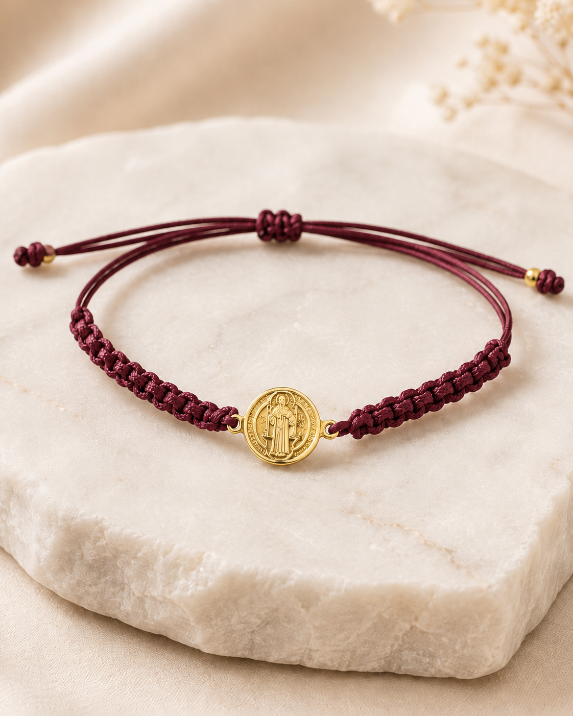 Pulsera tejida San Benito